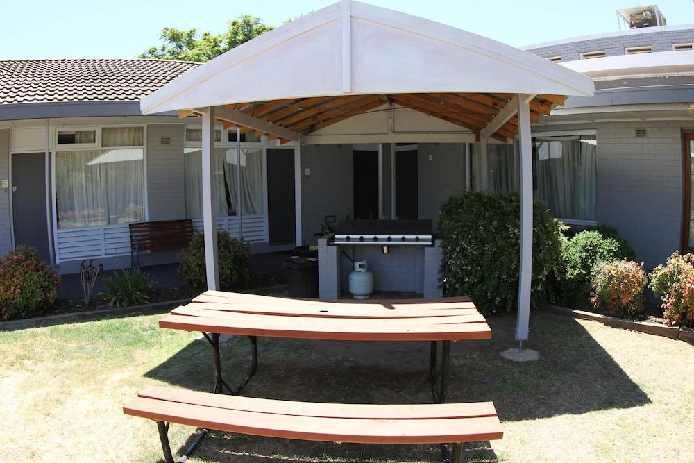 Townhouse Motel Cowra Exteriér fotografie