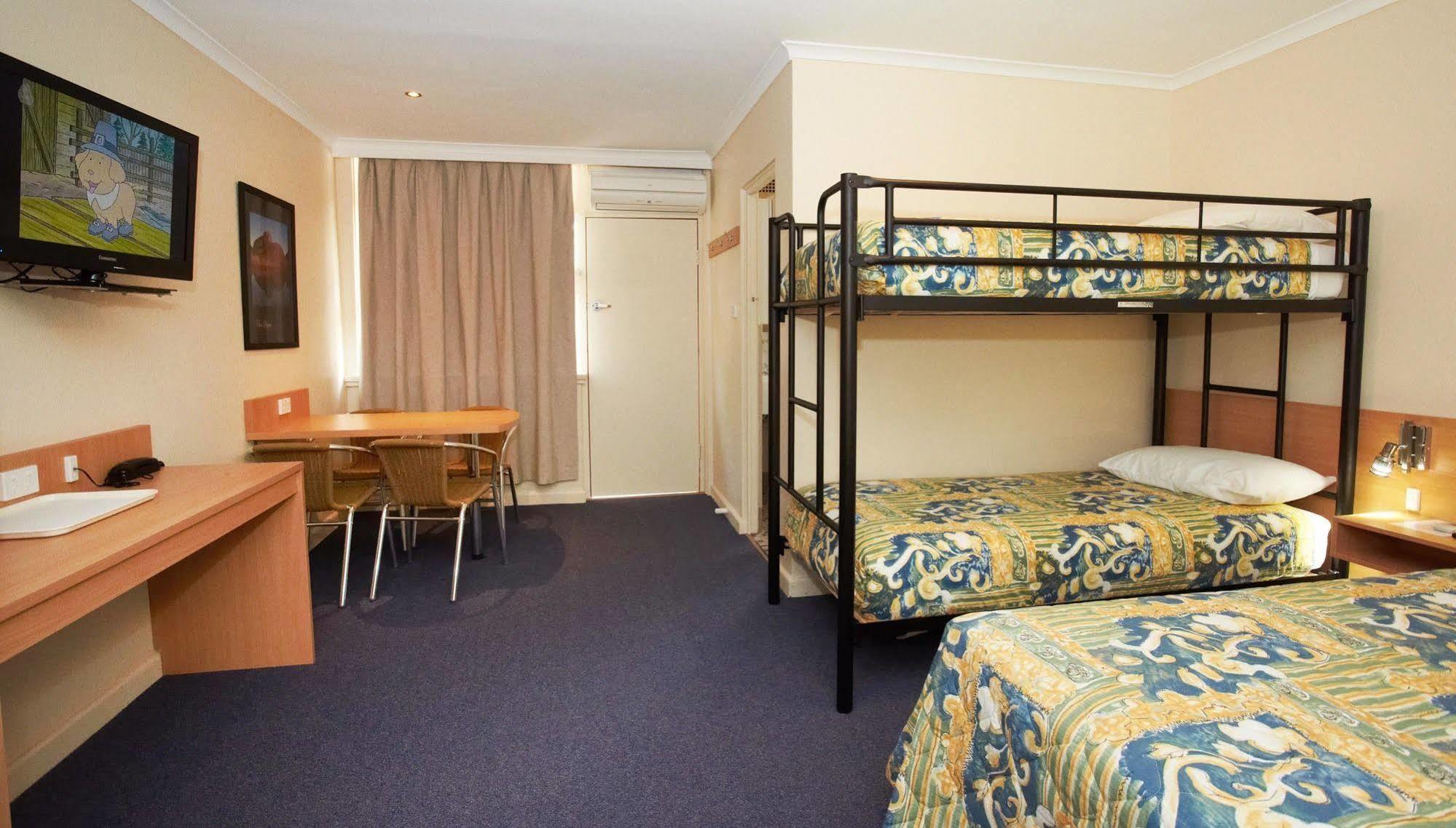 Townhouse Motel Cowra Exteriér fotografie
