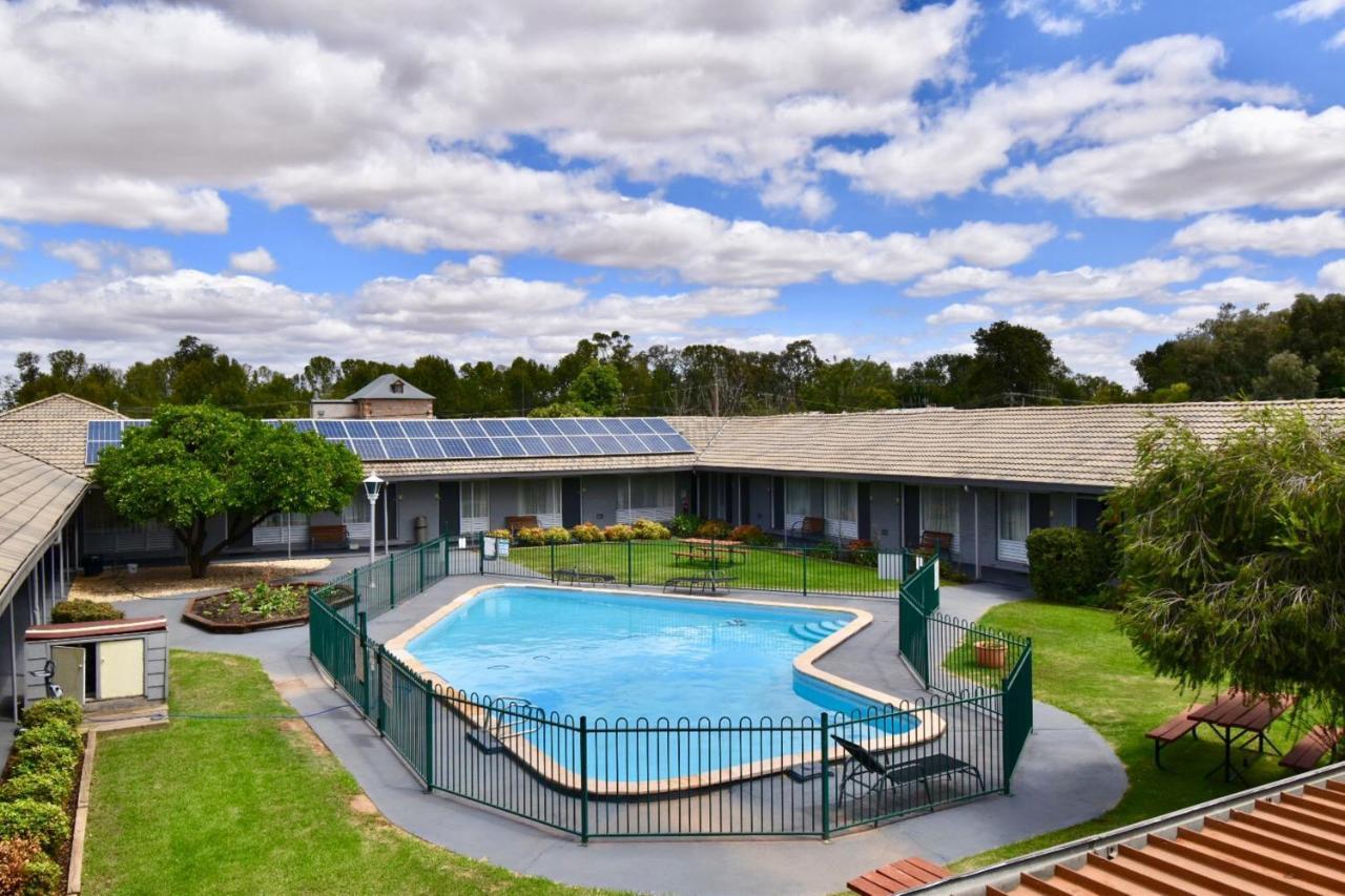 Townhouse Motel Cowra Exteriér fotografie