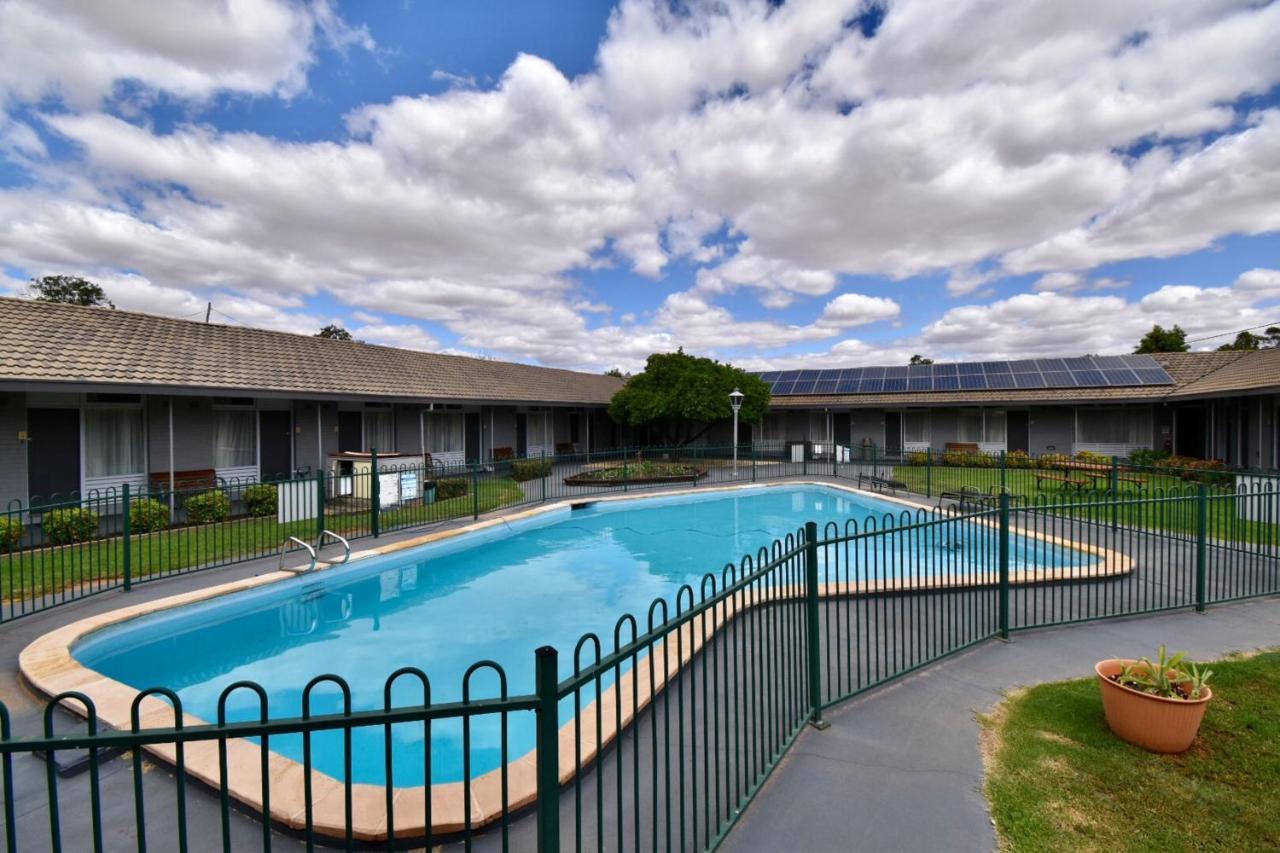Townhouse Motel Cowra Exteriér fotografie