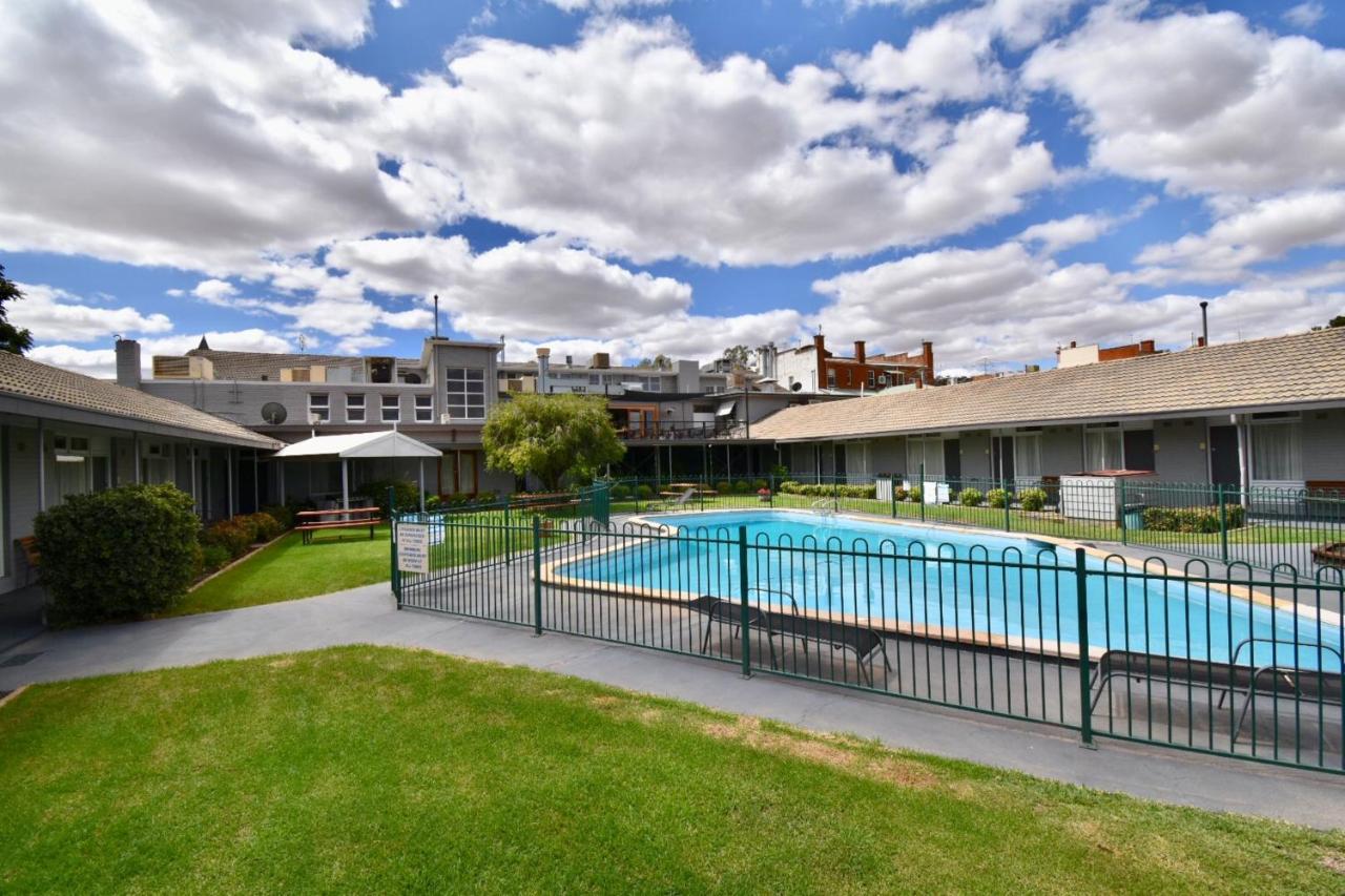 Townhouse Motel Cowra Exteriér fotografie